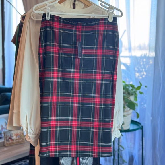 Express FULL suit - NEVER WORN full set - Picture 13 of 13